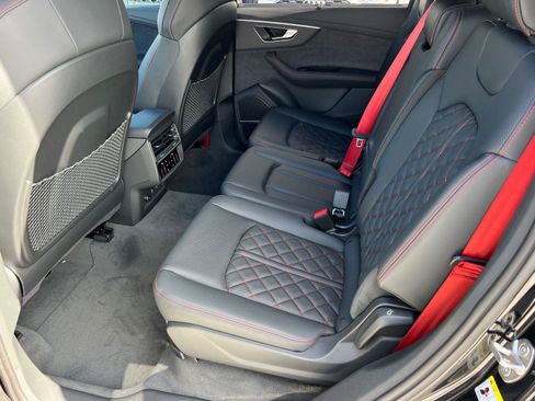 New 2026 Audi SQ7 Prestige AWD/4WD image 14