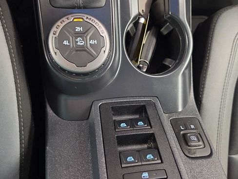 Used 2024 Ford Bronco Big Bend AWD/4WD image 9