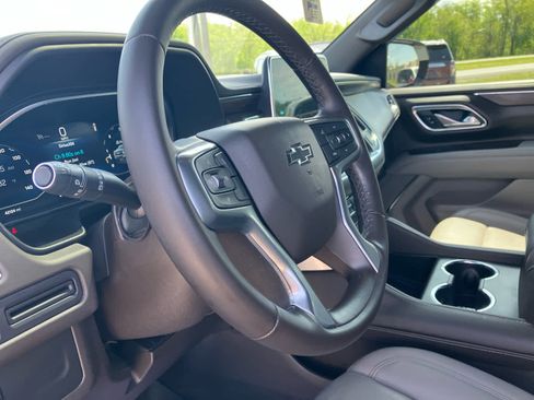 Used 2023 Chevrolet Tahoe Z71 AWD/4WD image 9