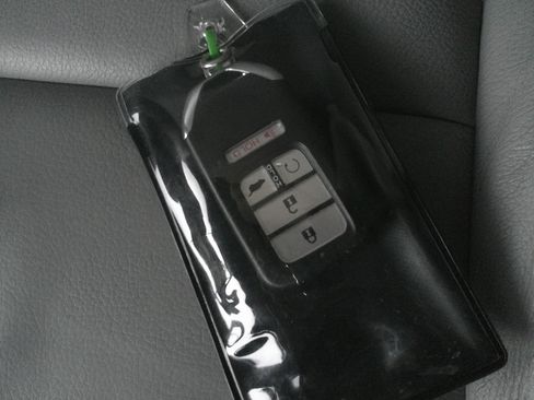 Used 2016 Honda Pilot EX-L image 37