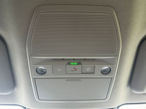 New 2026 Nissan Sentra SR w/ SR Premium Package FWD image 31