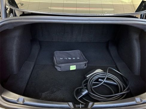 Used 2022 Tesla Model 3 image 22