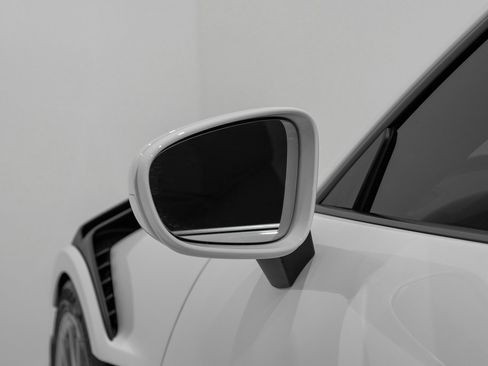 Used 2024 Porsche 911 GT3 RS image 37