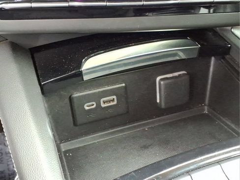 Used 2023 Buick Envision Essence FWD image 13