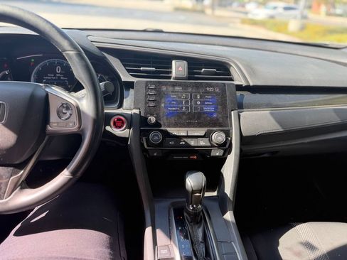 Used 2021 Honda Civic EX image 9