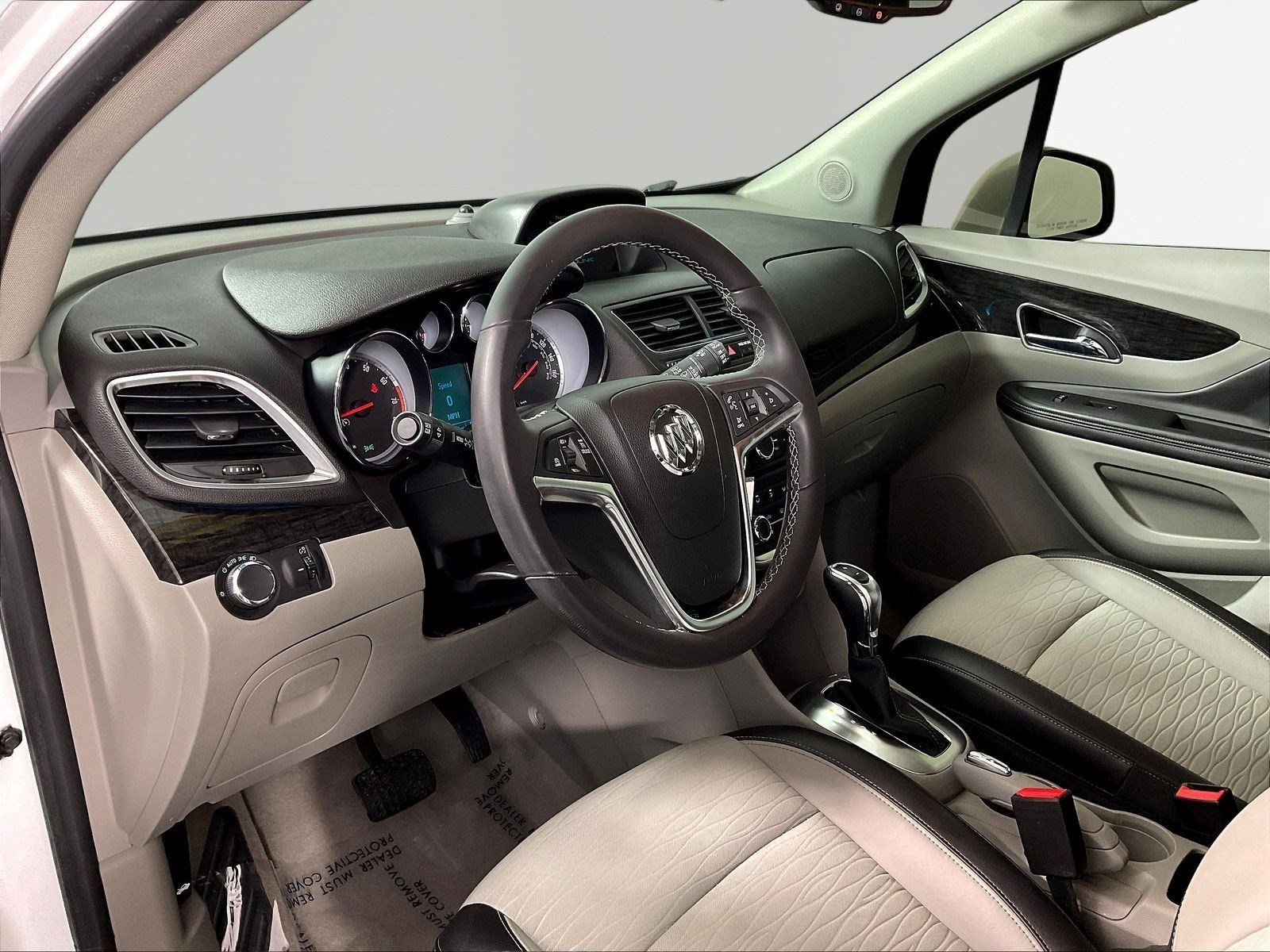 Used 2016 Buick Encore FWD image 16