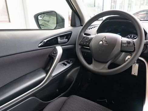 New 2026 Mitsubishi Eclipse Cross ES image 11