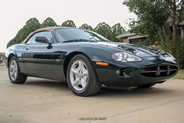 Used 1999 Jaguar XK8 Convertible RWD image 12