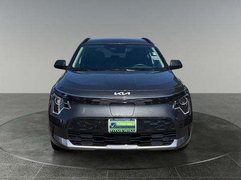 Used 2025 Kia Niro Wind FWD image 2