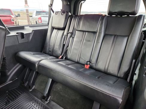 Used 2017 Lincoln Navigator L Reserve image 11