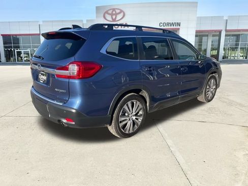 Used 2020 Subaru Ascent Premium w/ Sport Package AWD/4WD image 5