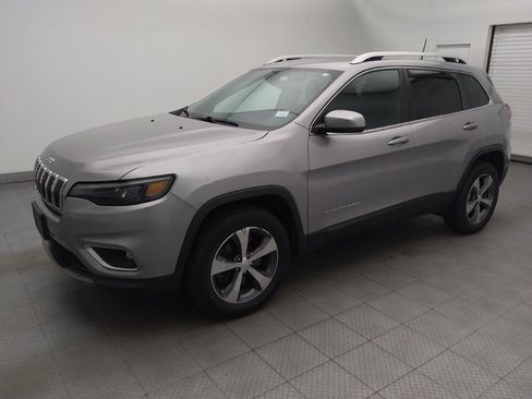 Used 2020 Jeep Cherokee Limited AWD/4WD image 2