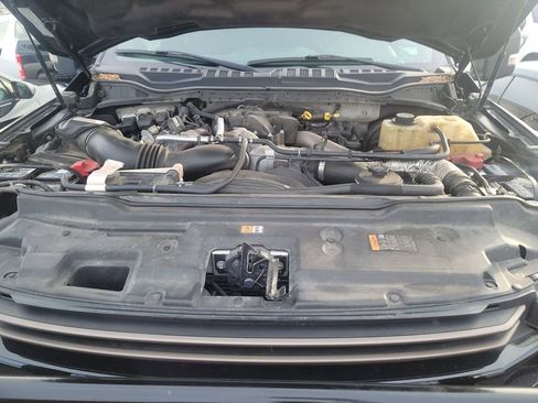 Used 2017 Ford F250 King Ranch w/ King Ranch Ultimate Package image 4