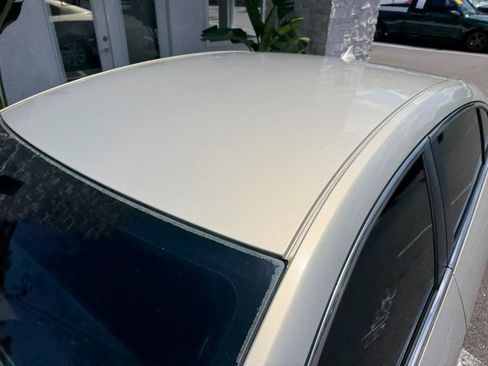Used 2012 Buick LaCrosse Leather FWD image 9