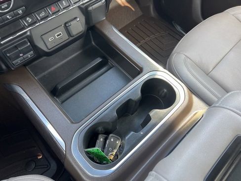 Used 2022 Chevrolet Silverado 2500 LTZ w/ LTZ Convenience Package image 23