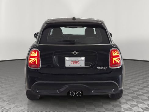 Used 2023 MINI Cooper S image 10