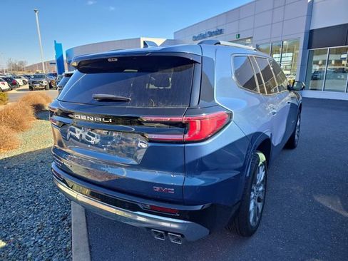 New 2026 GMC Acadia Denali image 5