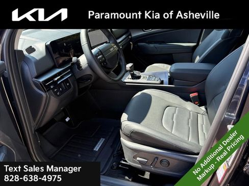 New 2026 Kia Sportage SX image 19