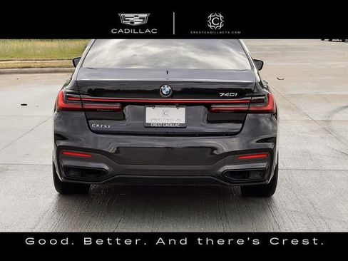 Used 2020 BMW 740i w/ M Sport Package RWD image 4