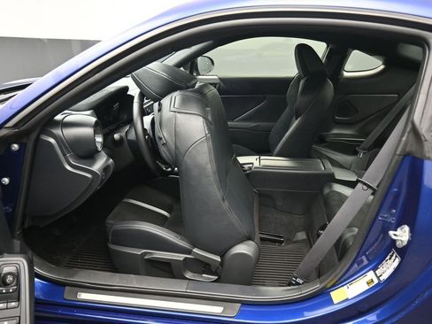 Used 2024 Toyota GR86 Premium RWD image 26