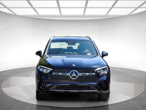 New 2025 Mercedes-Benz GLC 300 4MATIC image 6