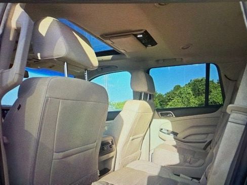 Used 2019 GMC Yukon Denali w/ Denali Ultimate Package RWD image 7