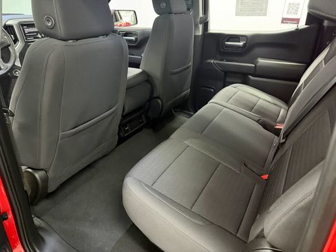 Used 2022 Chevrolet Silverado 1500 Custom Trail Boss w/ LPO, Dark Essentials Package AWD/4WD image 22