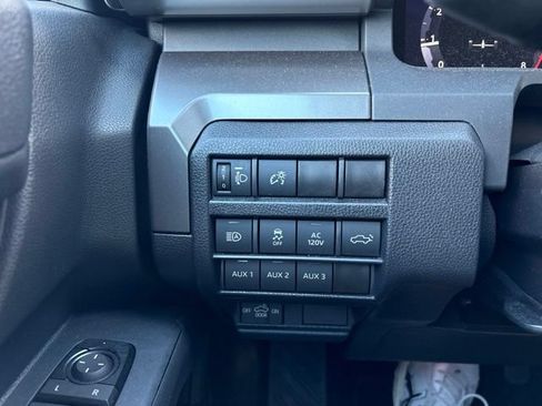 Used 2024 Toyota Tacoma TRD Off-Road w/ TRD Off Road Premium Package AWD/4WD image 15