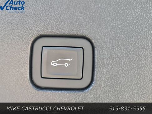 Used 2026 GMC Acadia Elevation w/ Elevation Premium Package FWD image 29