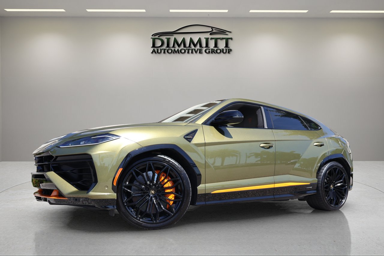 Used 2025 Lamborghini Urus SE AWD/4WD image 1