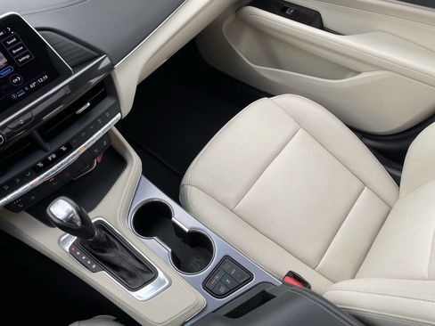 Used 2021 Cadillac CT4 Premium Luxury image 25