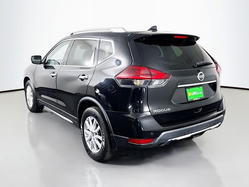 Used 2020 Nissan Rogue SV FWD image 7