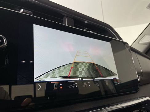 Used 2025 GMC Sierra 1500 Denali image 14