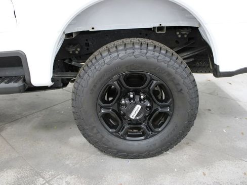 Used 2023 Ford F250 XL w/ STX Appearance Package image 40