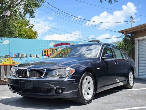 Used 2006 BMW 750Li image 1