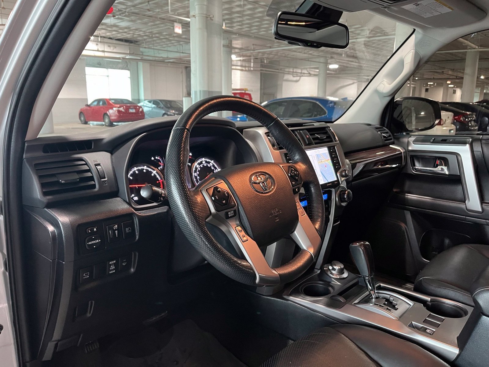 Used 2024 Toyota 4Runner Limited AWD/4WD image 17