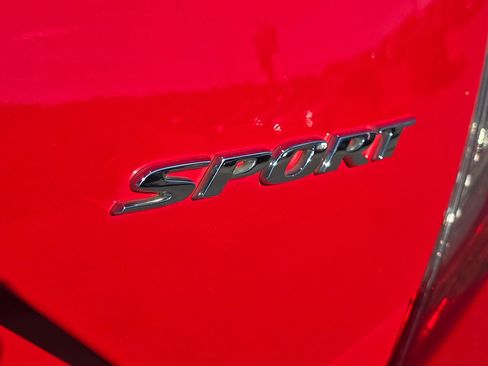 Used 2021 Honda Civic Sport image 8