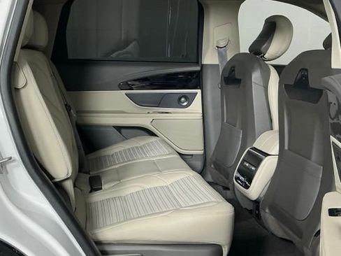 Used 2025 Lincoln Nautilus Reserve w/ Jet Appearance Package AWD/4WD image 27