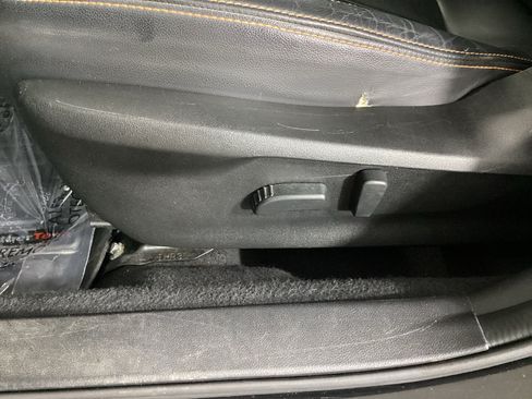 Used 2018 Subaru Crosstrek 2.0i Limited AWD/4WD image 15