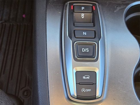 Used 2022 Honda Pilot Sport image 27