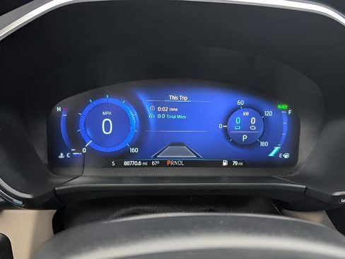 Used 2020 Ford Escape Titanium AWD/4WD image 11