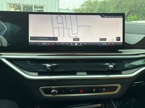 Used 2026 BMW X5 xDrive40i AWD/4WD image 21