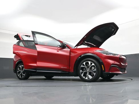 Used 2021 Ford Mustang Mach-E Premium image 49