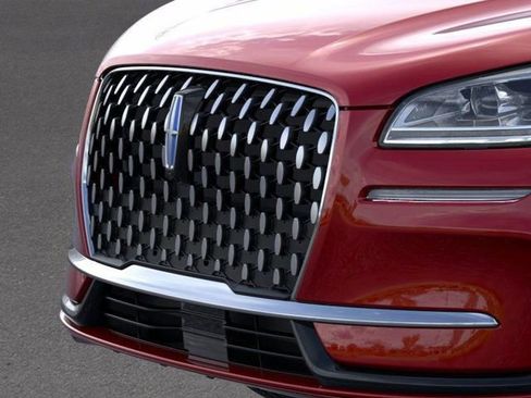 New 2026 Lincoln Corsair Grand Touring w/ Towing Package image 17