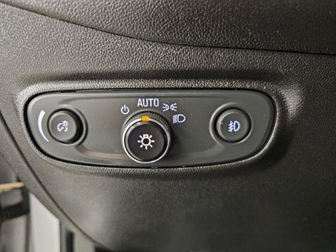 Used 2020 Chevrolet Equinox LT w/ Driver Convenience Package FWD image 15