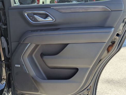 Certified 2022 Chevrolet Tahoe LT w/ Luxury Package image 27