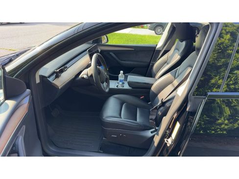 Used 2024 Tesla Model Y Long Range AWD/4WD image 6