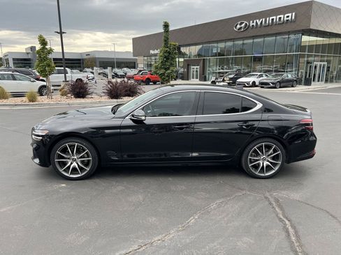 Used 2023 Genesis G70 2.0T AWD/4WD image 12