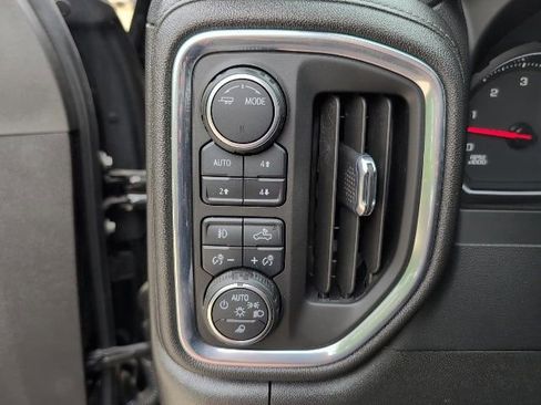 Certified 2022 Chevrolet Silverado 2500 LTZ w/ LTZ Texas Edition AWD/4WD image 16
