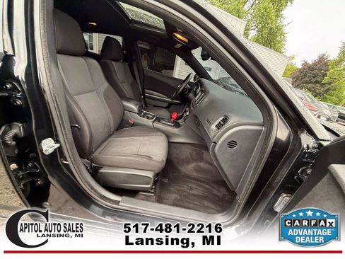 Used 2015 Dodge Charger SXT image 19